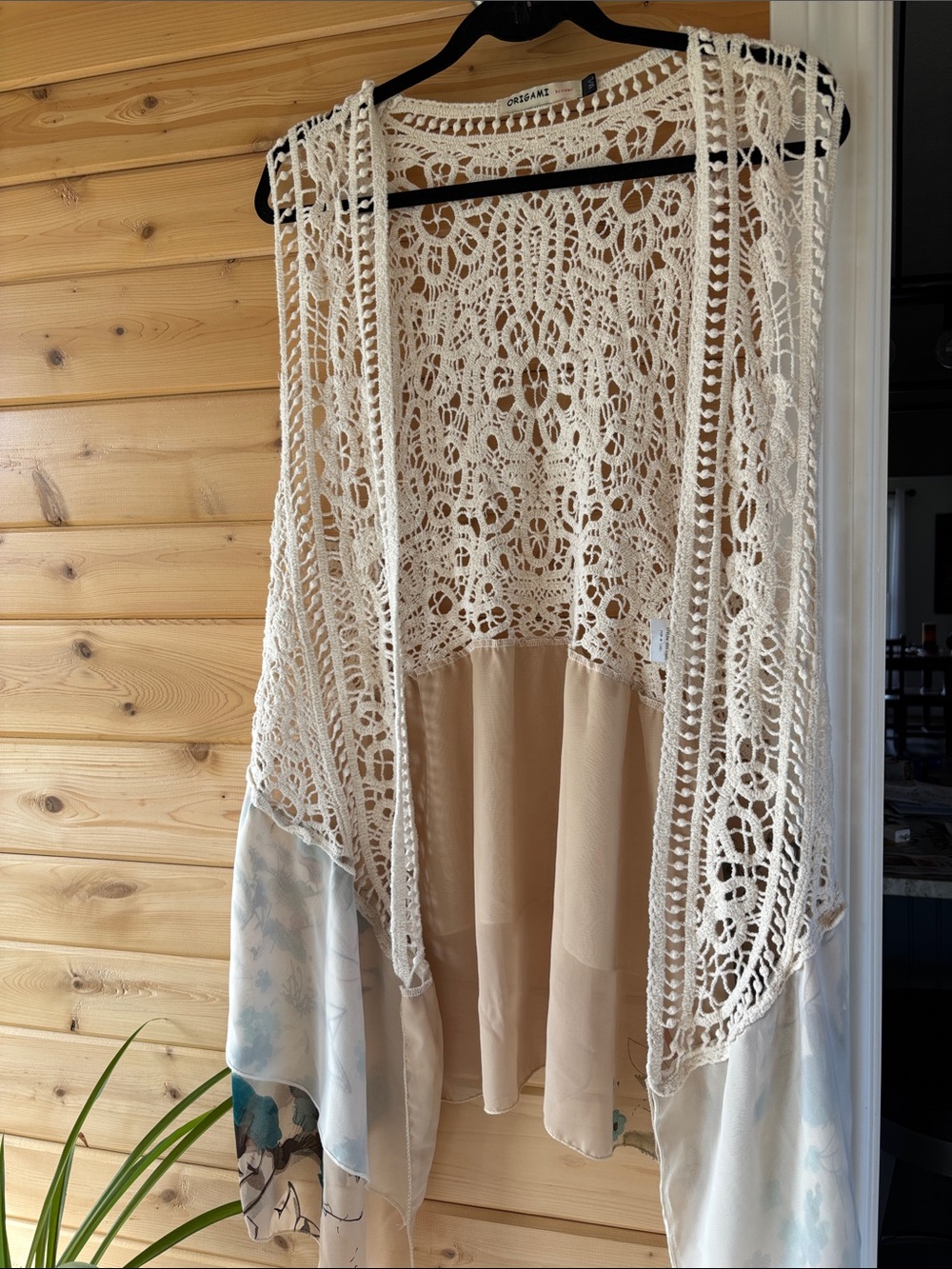 Origami Organza Crochet Open-Front Cardigan Vest in Cream and Tan